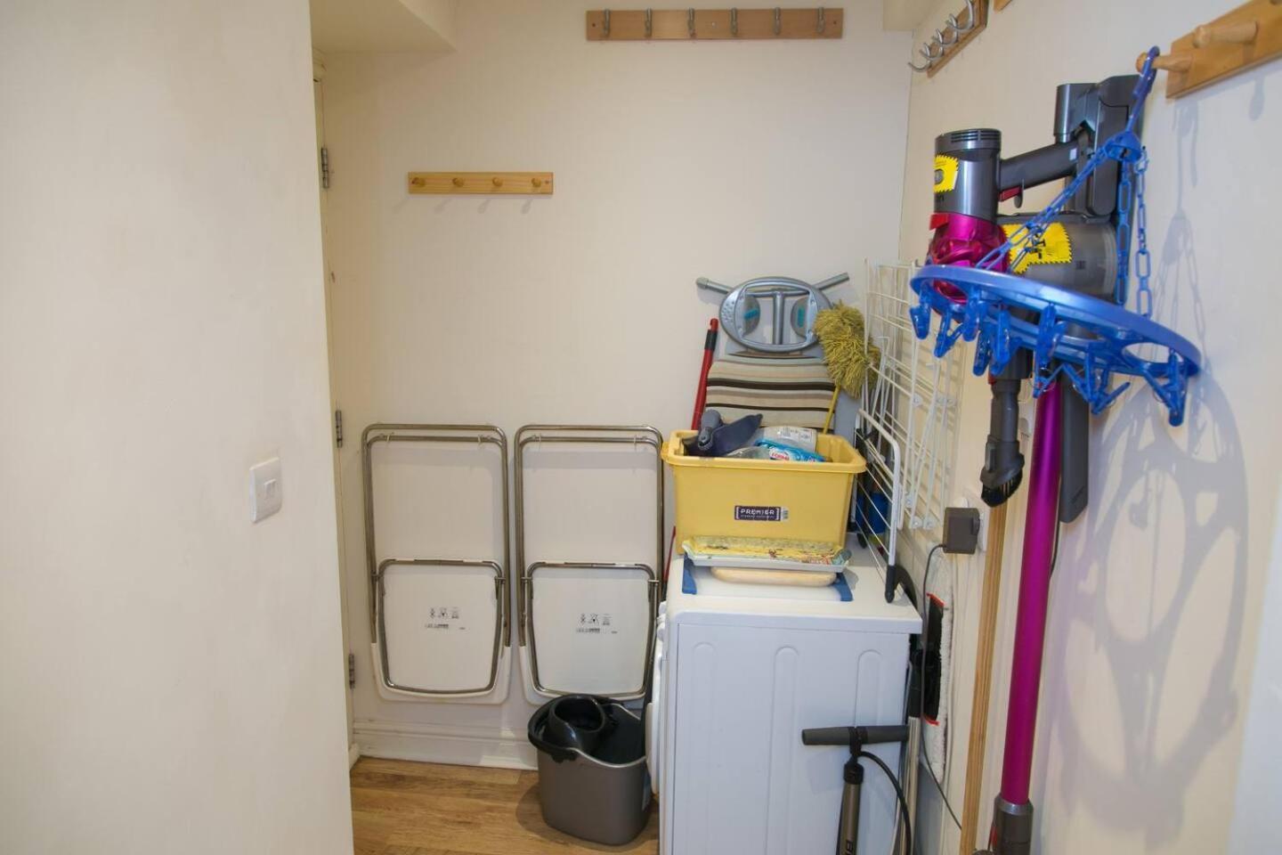 Pass The Keys Hafan Stylish 2 Bedroom Sea View Apartment Pwllheli Exteriör bild